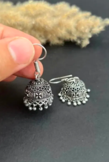 Classic bell-shaped Jhumka drop earrings