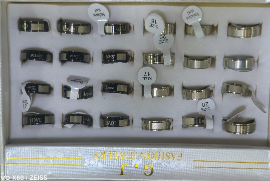 Polished and durable stainless steel rings.